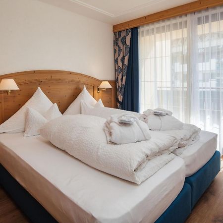 Hotel Garni Alpenruh-Micheluzzi Зерфаус Екстер'єр фото