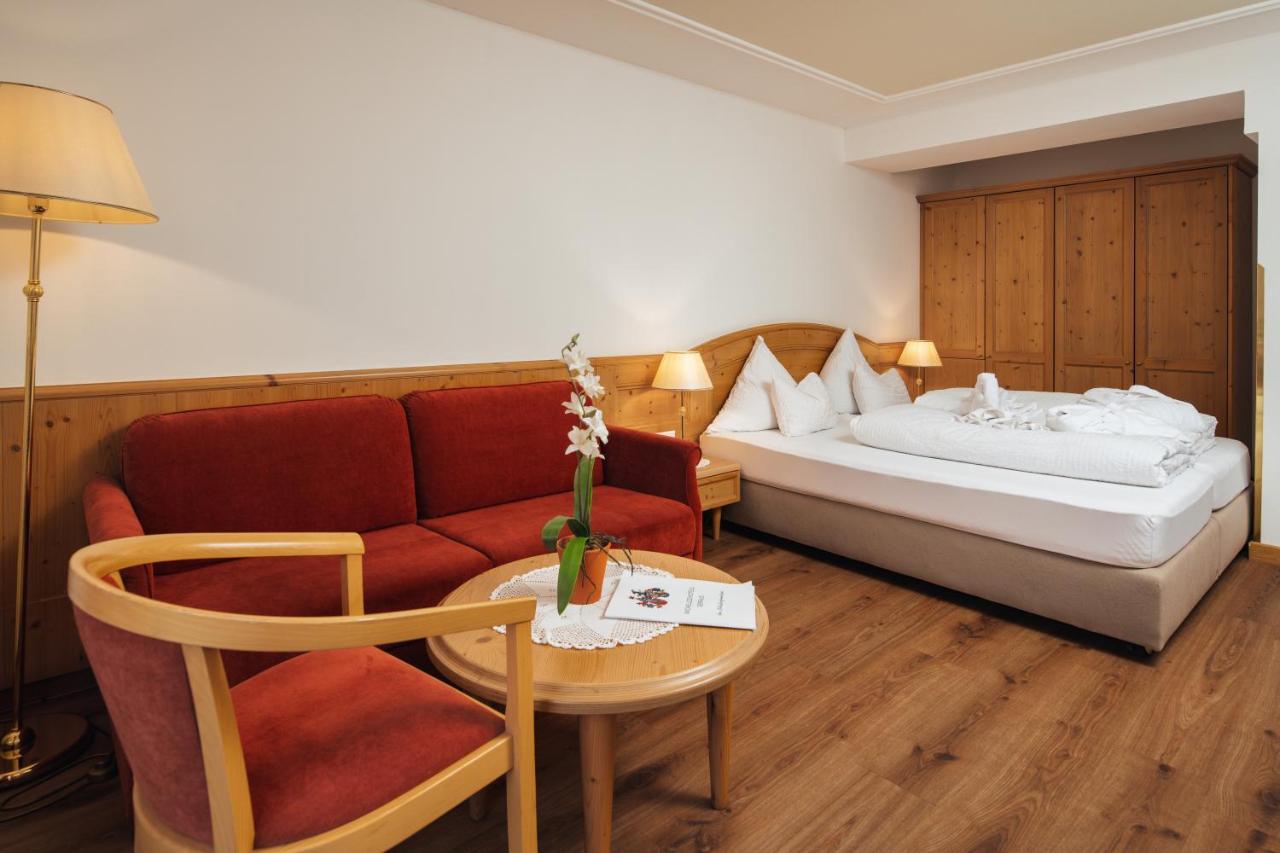 Hotel Garni Alpenruh-Micheluzzi Зерфаус Екстер'єр фото
