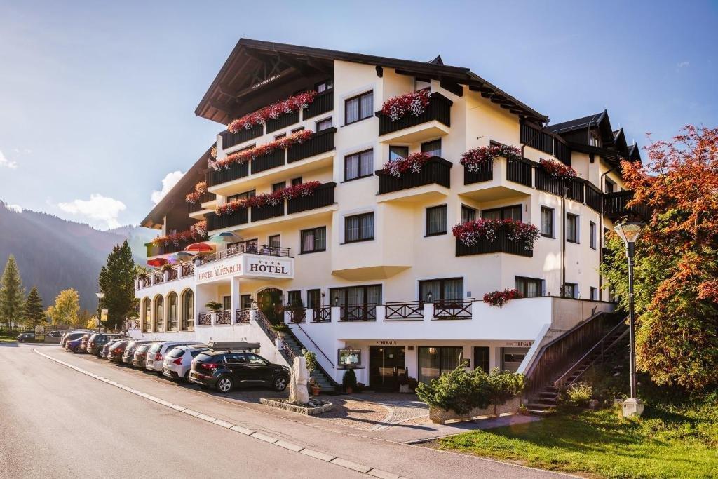 Hotel Garni Alpenruh-Micheluzzi Зерфаус Екстер'єр фото